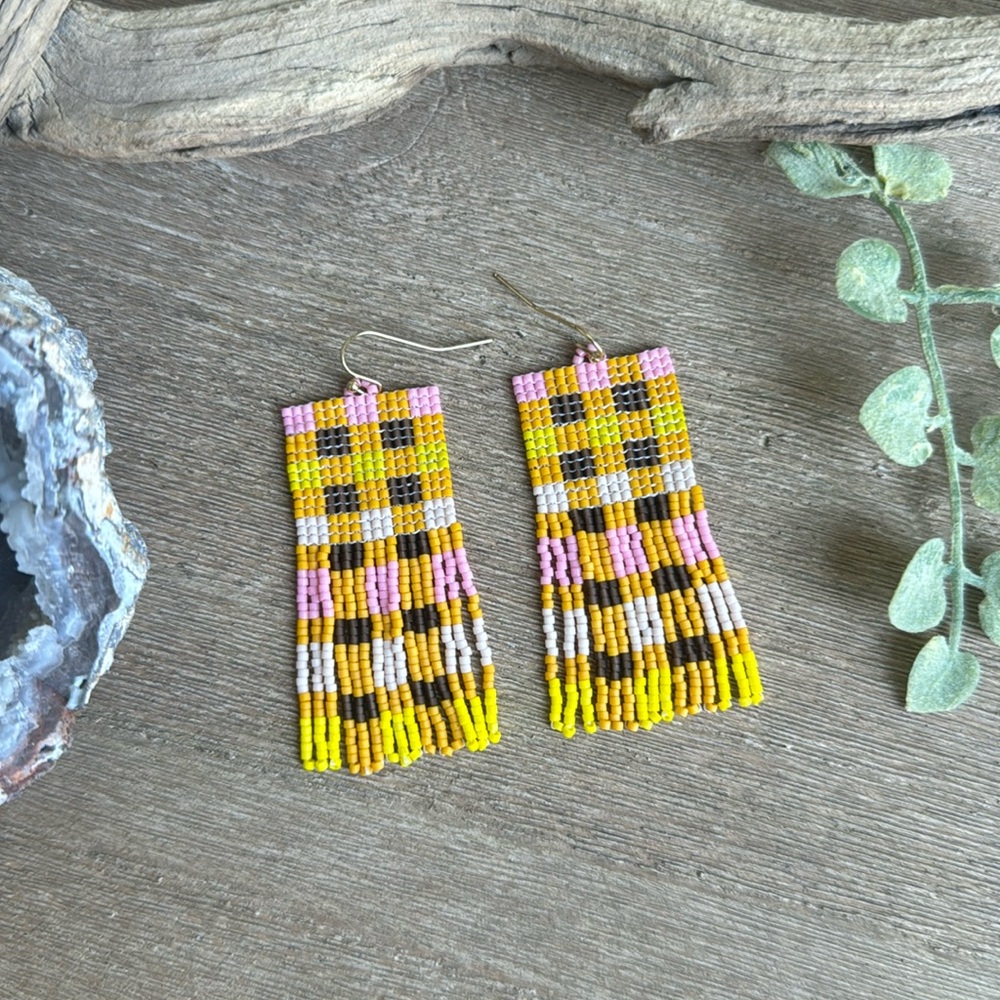 Retro Plaid Fringe Beaded Earrings